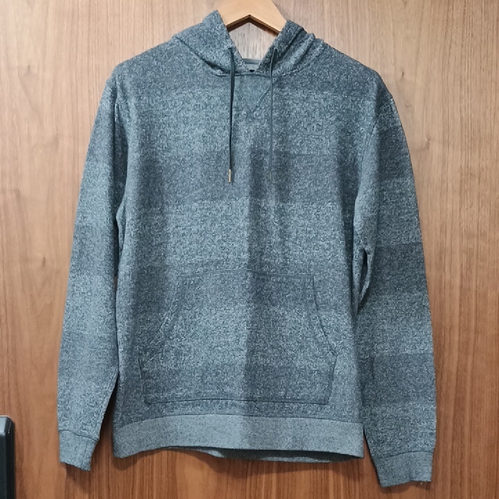 DC Shoes Heather Gray Sweatshirt